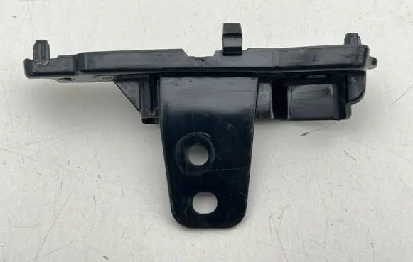 BMW X5 G05 Front bumper mounting bracket 7421853