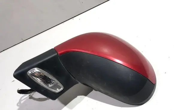 Peugeot 207 Front door electric wing mirror 96806498XT