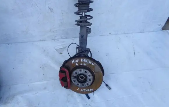 Mini Cooper Countryman R60 Front wheel hub spindle knuckle 48763465