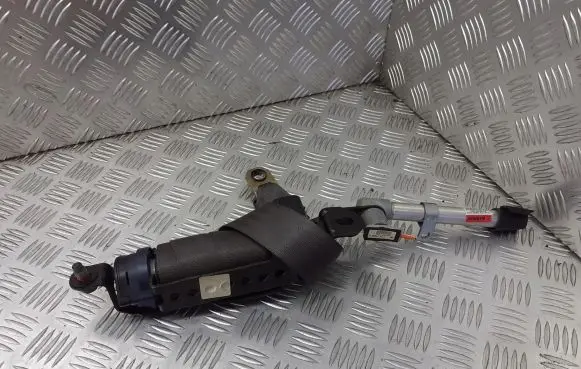 Volvo S40 Front seatbelt P867721