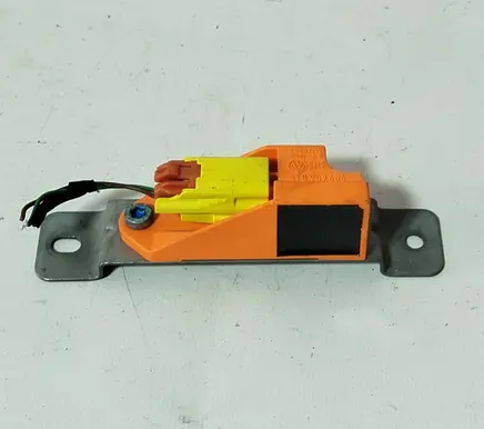 Volkswagen Touran I Airbag deployment crash/impact sensor 1T0909606