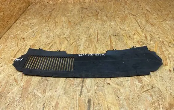 Seat Tarraco Engine bonnet/hood lock trim molding 5F0121329C