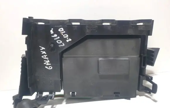 Ford Galaxy Fuse module