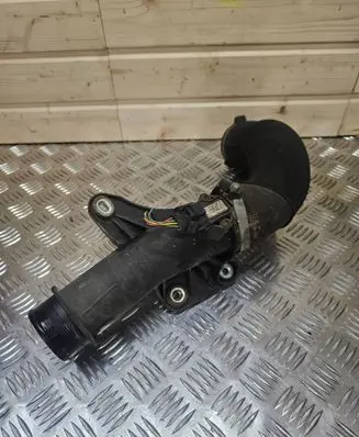 Intercooler hose/pipe