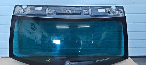 Volkswagen Touareg I Rear windscreen/windshield window 