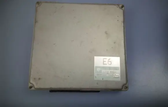 Subaru Legacy Engine control unit/module 22611AA362 MECFS07