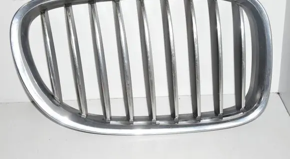 BMW 7 F01 F02 F03 F04 Front bumper upper radiator grill 7211658