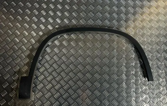 Volkswagen Tiguan Front arch trim 5N0854732B