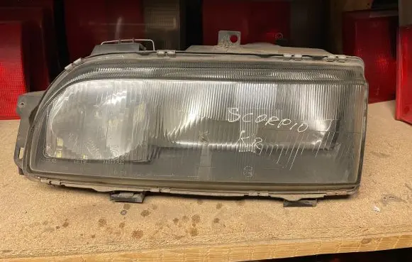 Ford Scorpio Headlight/headlamp 1305235100