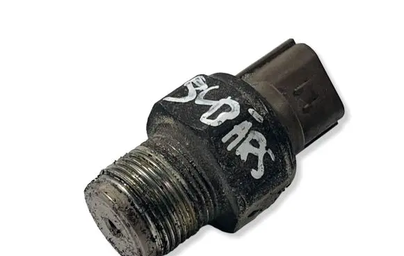 Subaru Outback Fuel pressure sensor 6131