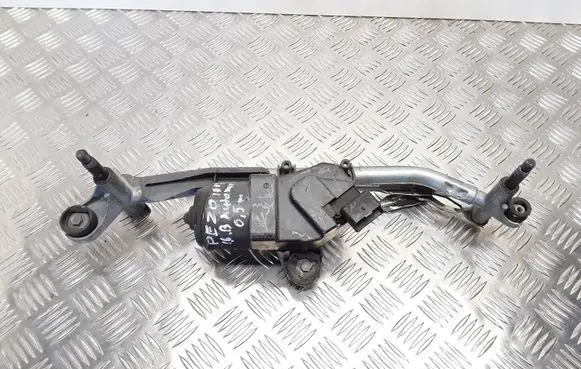 Peugeot 1007 Front wiper linkage and motor