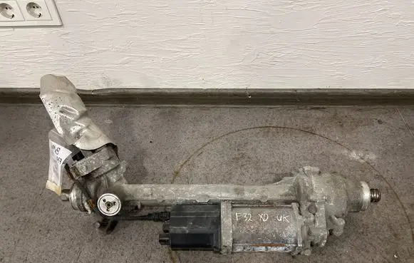 BMW 3 F30 F35 F31 Steering rack 6886315