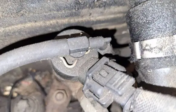 Peugeot 806 Fuel injector 0445110044 9637536080