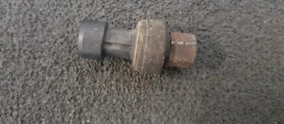 Air conditioning (A/C) pressure sensor