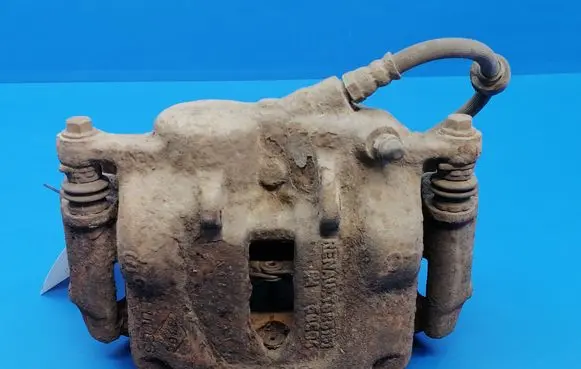 Opel Vivaro Front brake caliper K10775693