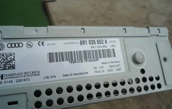 Audi A5 Radio/CD/DVD/GPS head unit MULTIMEDIA4614