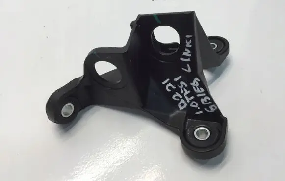 Audi Q2 - Gear shift cable bracket 5Q0711789