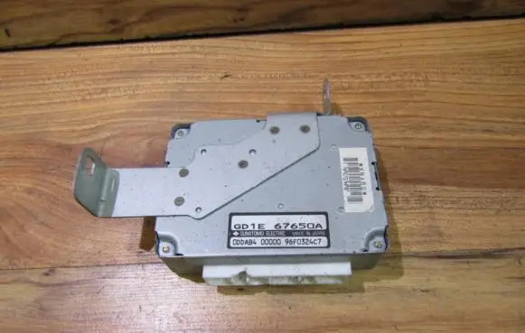 Mazda 626 Other control units/modules gd1e67650a 96f032ac7