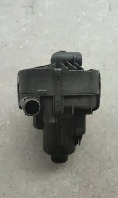 Mercedes-Benz C W204 Secondary air pump A0001406785