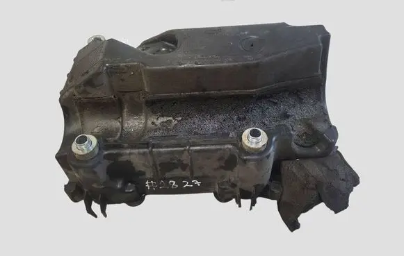 Volkswagen Golf VII Intake resonator 03C145650C 3981030939