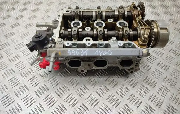 Toyota Aygo AB40 Engine head 135200Q010