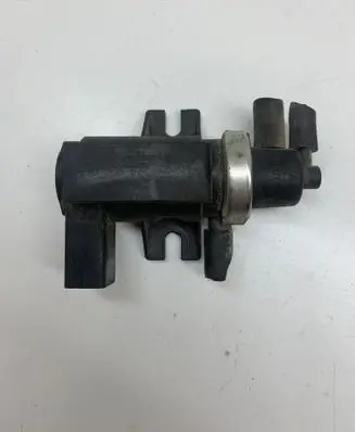 Audi A3 S3 8L Turbo solenoid valve 1J0906627 72290320