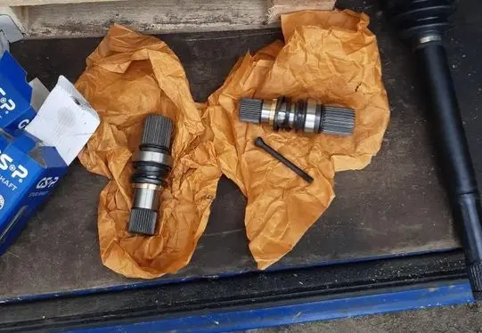 Volkswagen Multivan T5 Front differential 261190