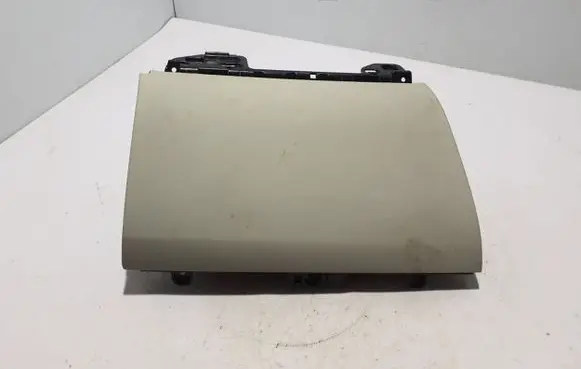 Volvo XC90 Glove box 31363669
