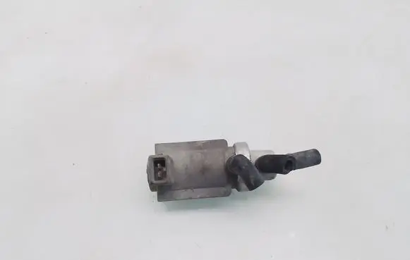 Audi A6 S6 C5 4B Turbo solenoid valve 059906627A
