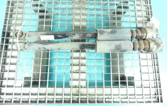 Rear shock absorber/damper