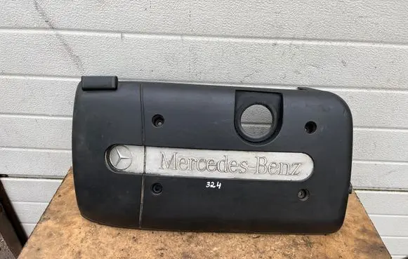 Mercedes-Benz E W210 Engine cover (trim) A6110101067