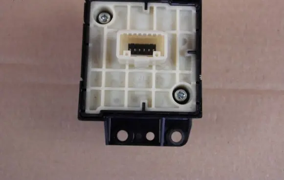 Lexus RX 450H Handbrake/parking brake auto hold switch 8439048060