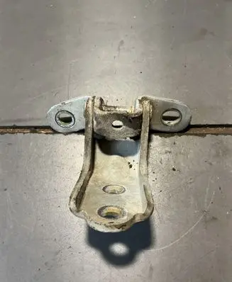 Hyundai Sonata Rear door upper hinge
