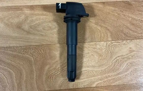 Porsche Cayenne (9PA) High voltage ignition coil 94860210405 0040102002