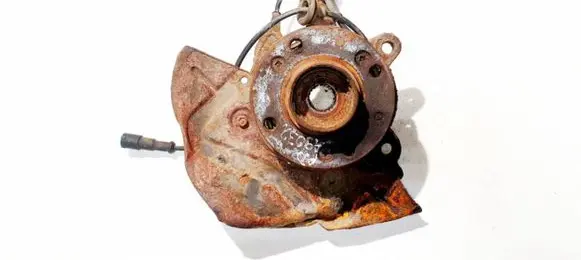 Volkswagen PASSAT B4 Front wheel hub