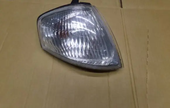 Mazda 323 F Front fender indicator light