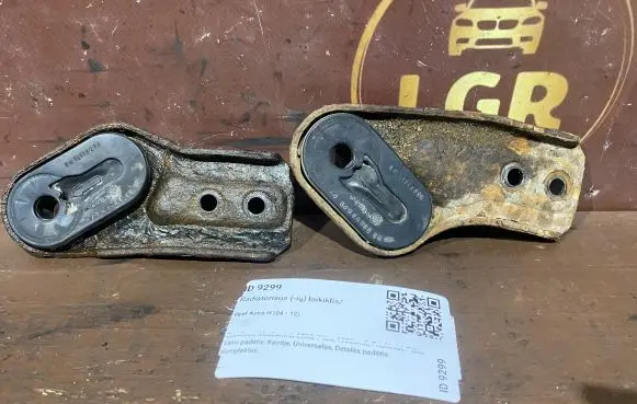 Opel Astra H Radiator mount bracket 0210467