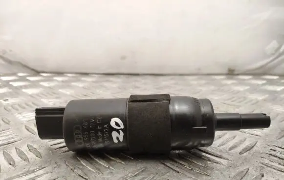 Audi A5 Sportback 8TA Windscreen/windshield washer pump 8K0955681