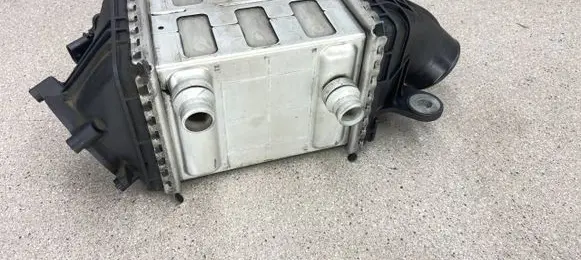 BMW M6 Intercooler air channel guide 7843119 17517843119