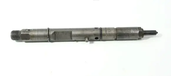Audi A4 S4 B5 8D Fuel injector 059130201B