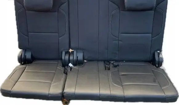 GMC Yukon Second row seats 347573862835