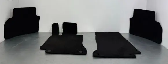 Mercedes-Benz C W205 Car floor mat set