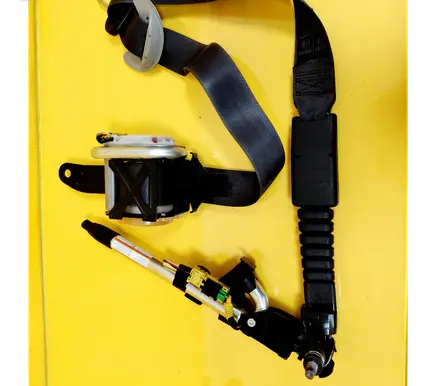 Honda Civic Front seatbelt 045506