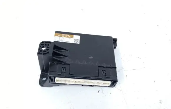 Toyota Prius+ (ZVW40) Air conditioning/heating control unit 8865047281 1778003090