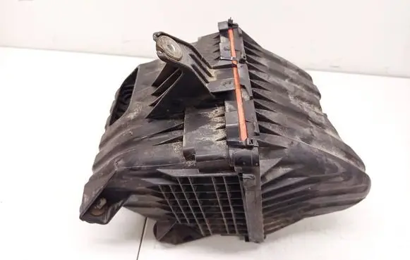 Chrysler Sebring (JS) Air filter box 68022259ab