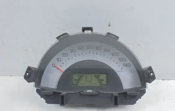 Smart ForTwo I Speedometer (instrument cluster) 110208872010