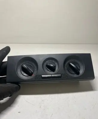 Skoda Fabia Mk1 (6Y) Climate control unit