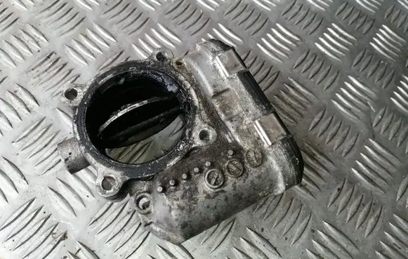 Volvo XC90 Throttle valve 8692720 0281002701