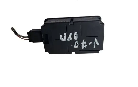 Volvo V70 Alarm control unit/module 30797900