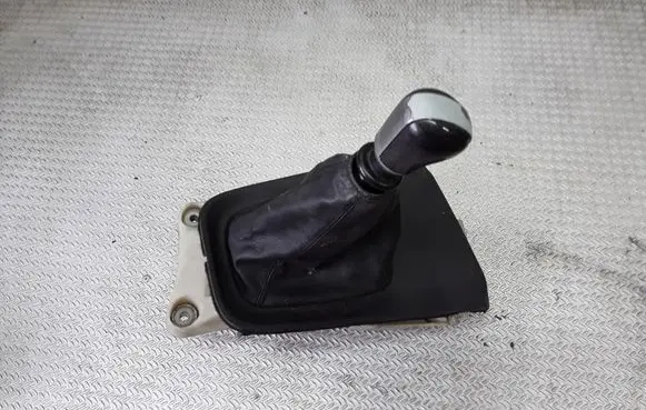 Nissan Primera Gear shifter/selector